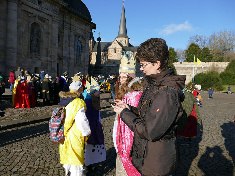 Aussendung der Sternsinger im Hohen Dom zu Fulda (Foto: Karl-Franz Thiede)